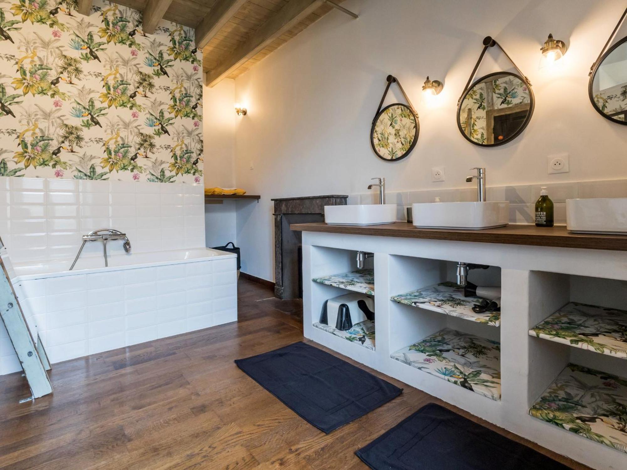 Gite Familial Avec Piscine Chauffee A Lege - Fr-1-306-1296 Eksteriør billede